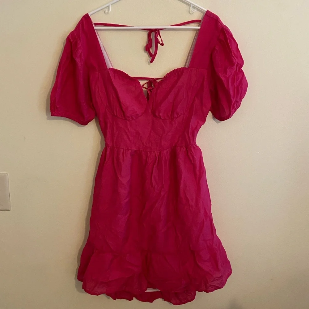 backless pink dress - Picture 5 of 5
